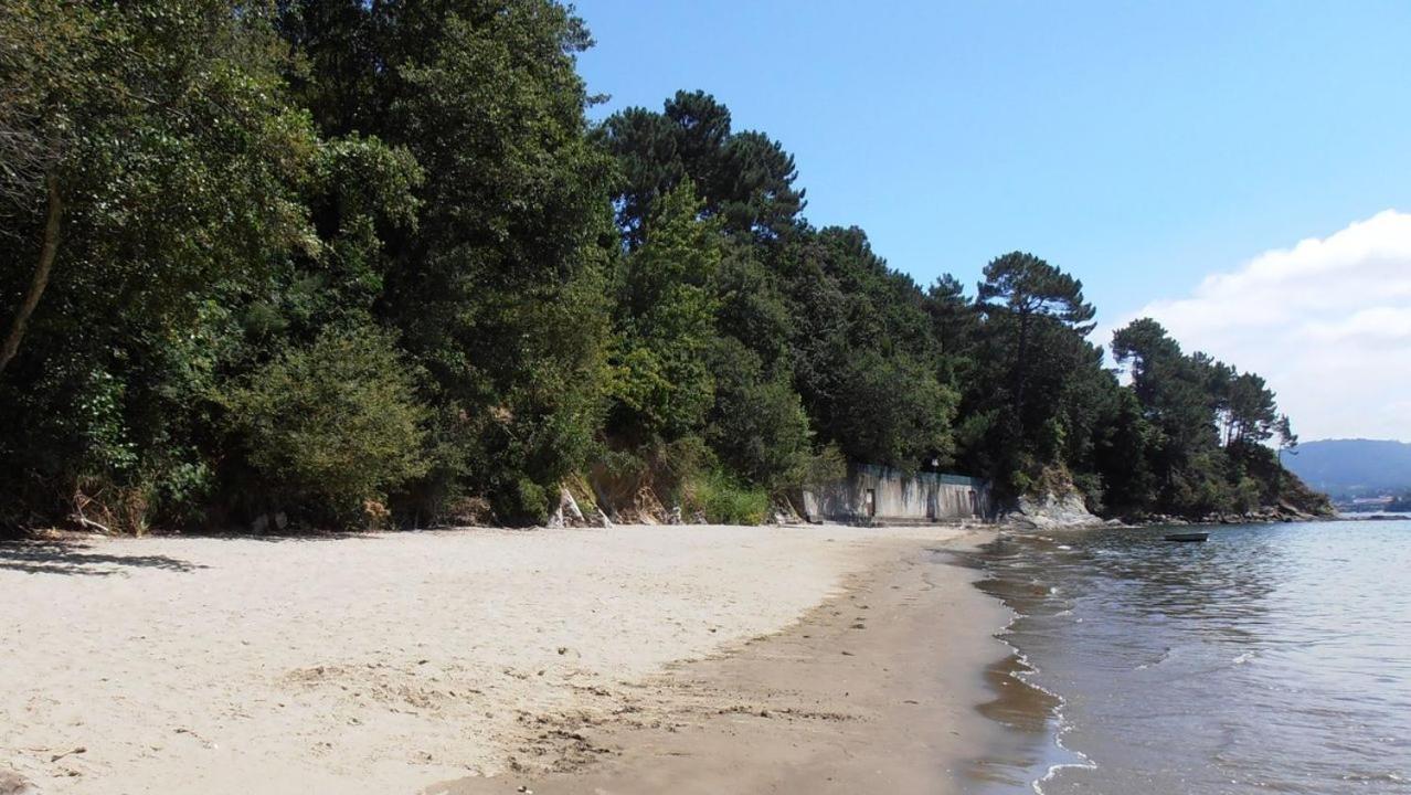 Casa Con Jardin En La Playa De Almieiras Villa Fene Luaran gambar